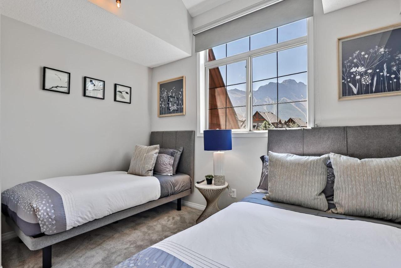 The Lambeth By Samsara Resort Private Entry Panorama Top View 2Br And 2Bth Канмор Экстерьер фото